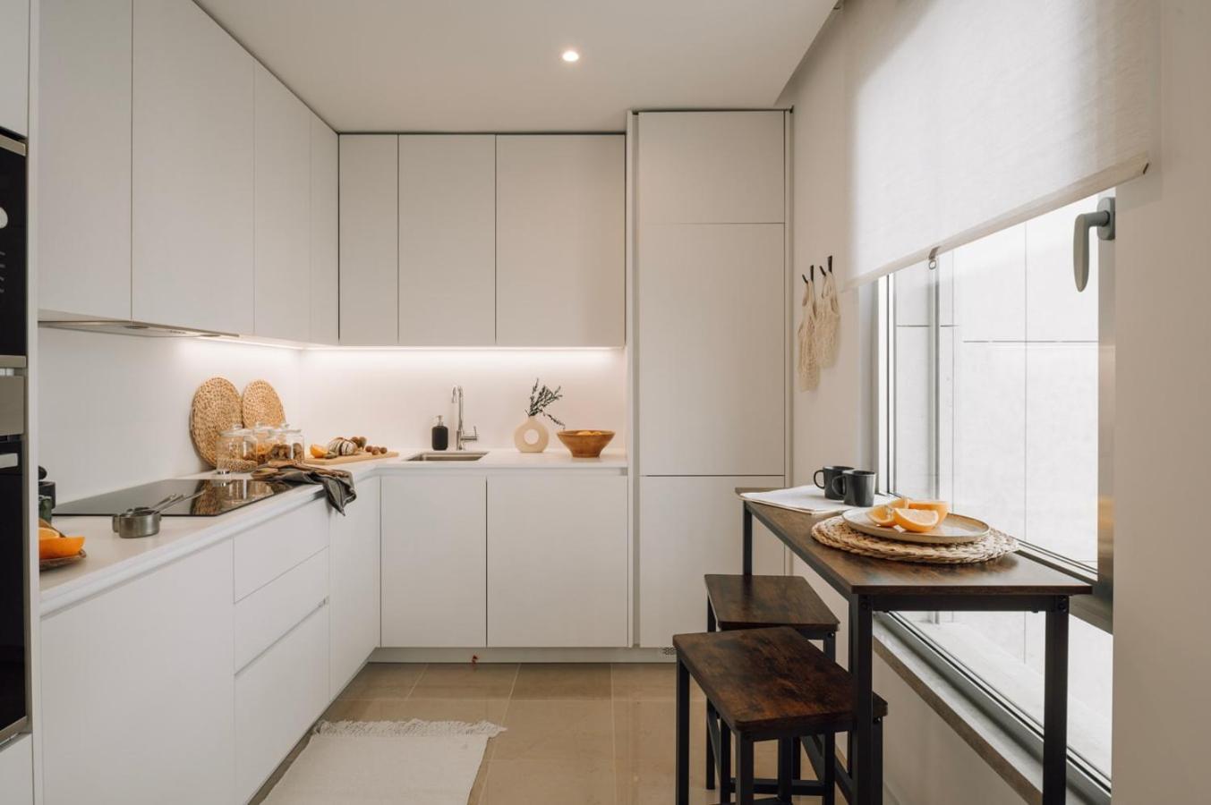 Apartamento Annunziata - 1 Bedroom And Parking In Alvalade