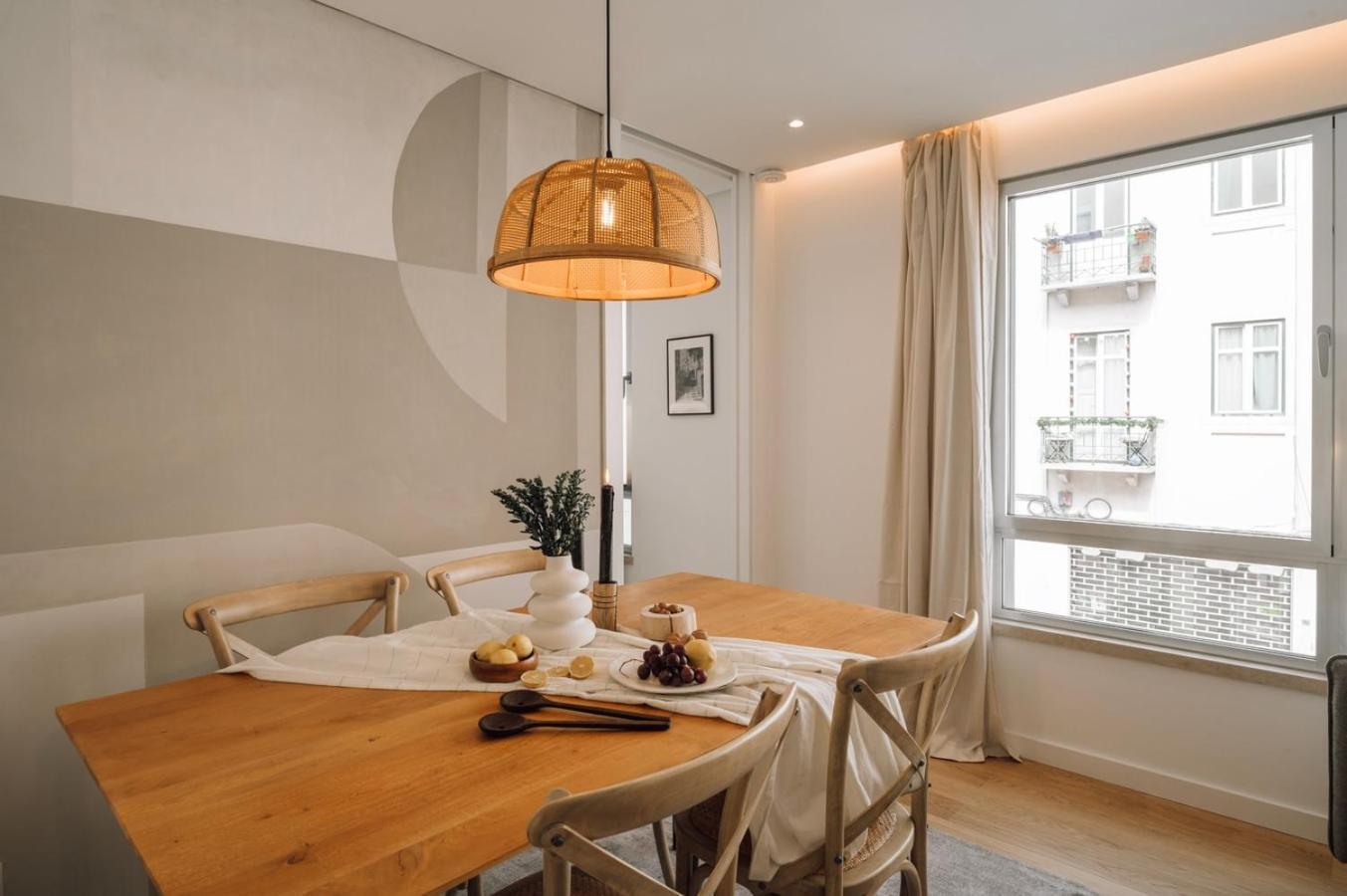 Apartamento Annunziata - 1 Bedroom And Parking In Alvalade *